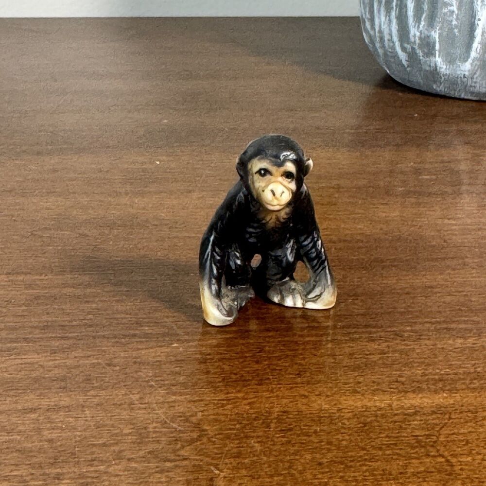 Vintage Miniature Chimpanzee Ape Figurine Porcelain Hagen Renaker